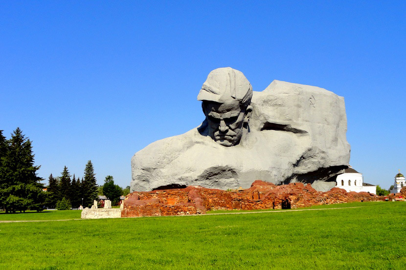 Главный монумент Брестской крепости