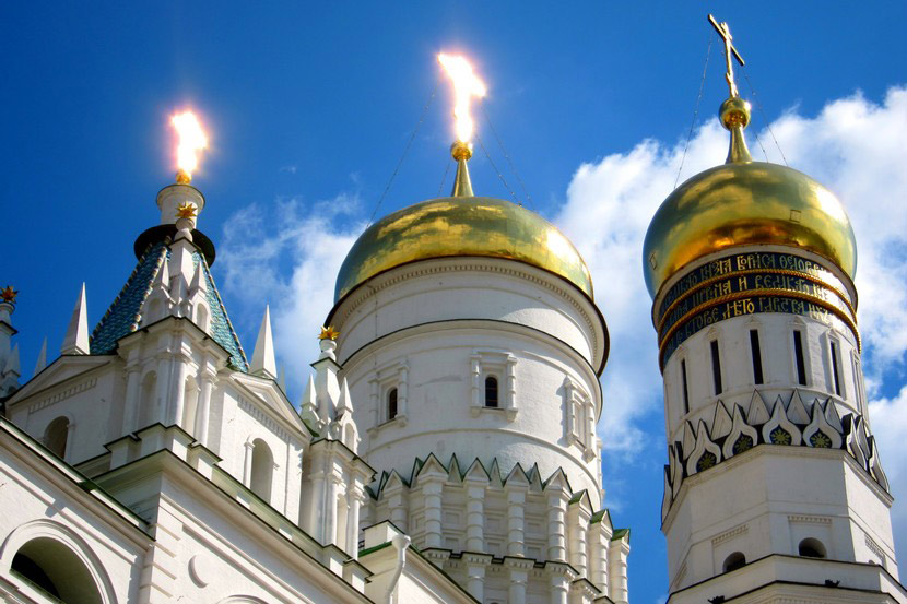 Купола колокольни Ивана Великого