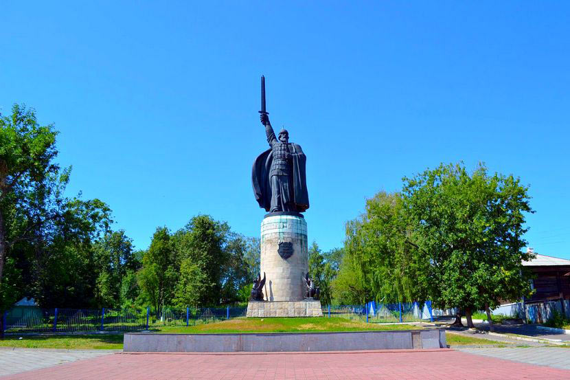 Памятник Илье Муромцу в Муроме